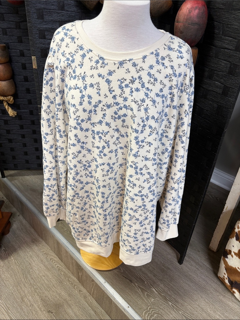 torrid Cream Crewneck Sweater with Blue Floral Print